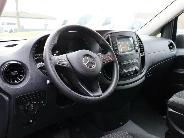 MERCEDES-BENZ Vito 114 TourerPro,Extralang,8Sitzer,Automatik... - Furgoneta de pasajeros: foto 5 MERCEDES-BENZ Vito 114 TourerPro,Extralang,8Sitzer,Automatik... - Furgoneta de pasajeros: foto 5