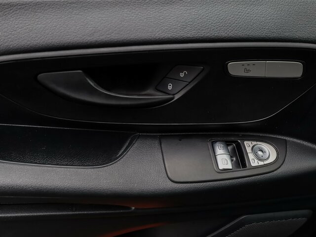 Furgoneta de pasajeros MERCEDES-BENZ Vito 114 TourerPro,Extralang,AMF Rollstuhlrampe...: foto 6 Furgoneta de pasajeros MERCEDES-BENZ Vito 114 TourerPro,Extralang,AMF Rollstuhlrampe...: foto 6