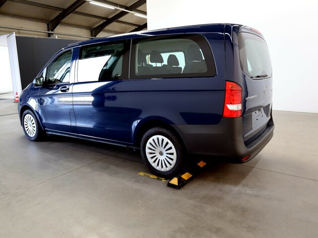 Furgoneta de pasajeros MERCEDES-BENZ Vito 114 TourerPro,lang,Automatik,8Sitze,Kamera...: foto 13 Furgoneta de pasajeros MERCEDES-BENZ Vito 114 TourerPro,lang,Automatik,8Sitze,Kamera...: foto 13