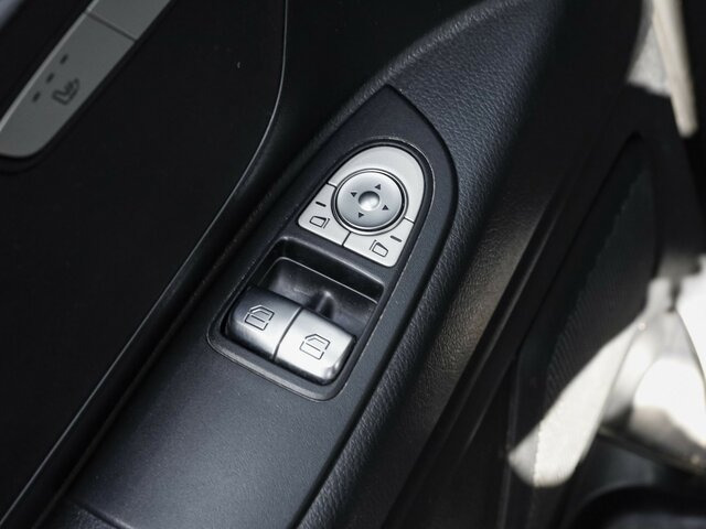 Furgoneta de pasajeros MERCEDES-BENZ Vito 114 TourerPro,lang,Automatik,8Sitze,Kamera...: foto 7 Furgoneta de pasajeros MERCEDES-BENZ Vito 114 TourerPro,lang,Automatik,8Sitze,Kamera...: foto 7