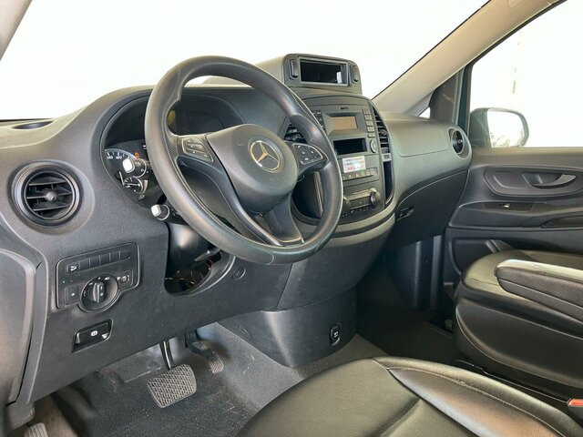 MERCEDES-BENZ Vito 116 TourerPro,lang,Allrad,8Sitzer,Automatik... - Furgoneta de pasajeros: foto 5 MERCEDES-BENZ Vito 116 TourerPro,lang,Allrad,8Sitzer,Automatik... - Furgoneta de pasajeros: foto 5