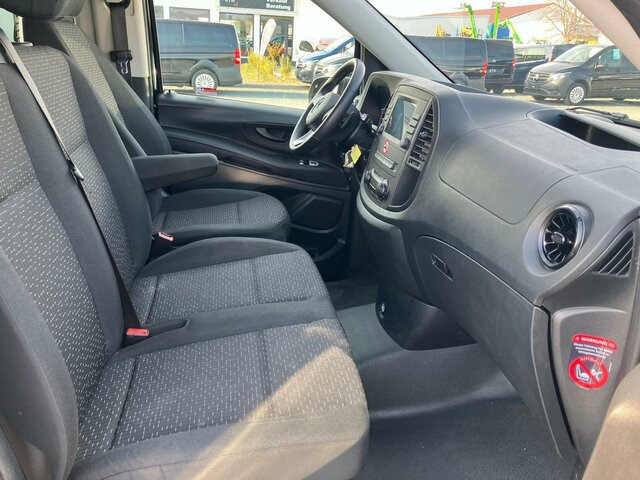 MERCEDES-BENZ Vito 116TourerPro ,Extralang,2xKlima,Kamera,AHK - Furgoneta de pasajeros: foto 3 MERCEDES-BENZ Vito 116TourerPro ,Extralang,2xKlima,Kamera,AHK - Furgoneta de pasajeros: foto 3