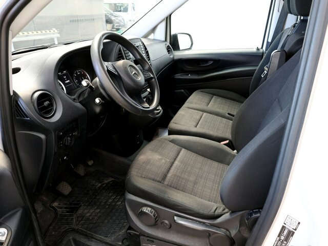MERCEDES-BENZ Vito114CDI KA lang ,Klima,Sortimo Regalsystem... - Furgoneta pequeña: foto 2 MERCEDES-BENZ Vito114CDI KA lang ,Klima,Sortimo Regalsystem... - Furgoneta pequeña: foto 2