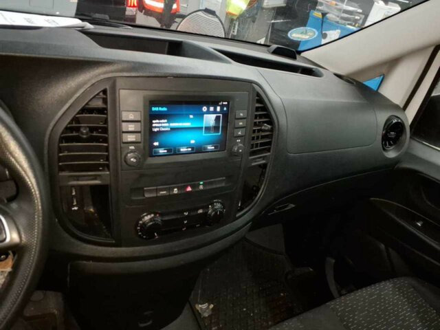MERCEDES-BENZ Vito116CDI KA Extralang,Automatik,Klima,Kamera... - Furgoneta pequeña: foto 4 MERCEDES-BENZ Vito116CDI KA Extralang,Automatik,Klima,Kamera... - Furgoneta pequeña: foto 4