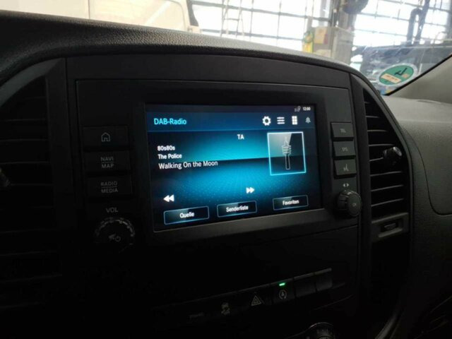 MERCEDES-BENZ Vito116CDI KA Extralang,Automatik,Klima,Kamera... - Furgoneta pequeña: foto 4 MERCEDES-BENZ Vito116CDI KA Extralang,Automatik,Klima,Kamera... - Furgoneta pequeña: foto 4