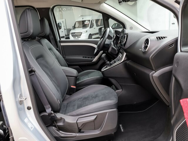 MERCEDES-BENZ T 180 Progressive,AMF Rollstuhlrampe,LED,Navi... - Otros maquinaria: foto 4 MERCEDES-BENZ T 180 Progressive,AMF Rollstuhlrampe,LED,Navi... - Otros maquinaria: foto 4