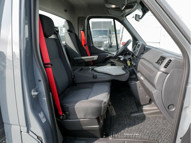 RENAULT Master Pritsche L4,3,5To,4200mm Ladefläche - Furgoneta caja abierta: foto 5 RENAULT Master Pritsche L4,3,5To,4200mm Ladefläche - Furgoneta caja abierta: foto 5
