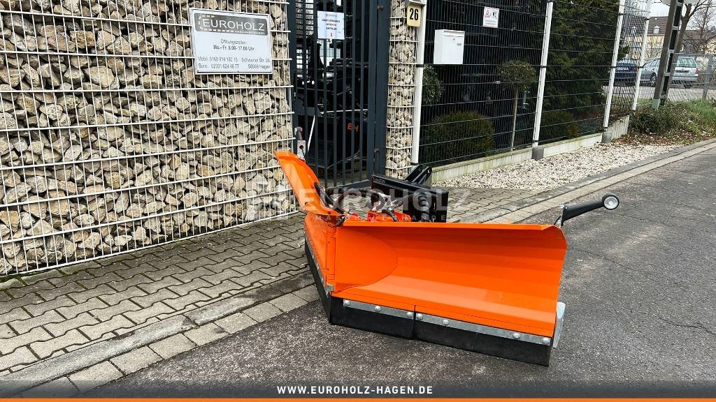 Schneepflug Vario 4-Wege PUV-2000M Dreipunktaufnah - Cuchilla quitanieves para Maquinaria agrícola: foto 1 Schneepflug Vario 4-Wege PUV-2000M Dreipunktaufnah - Cuchilla quitanieves para Maquinaria agrícola: foto 1