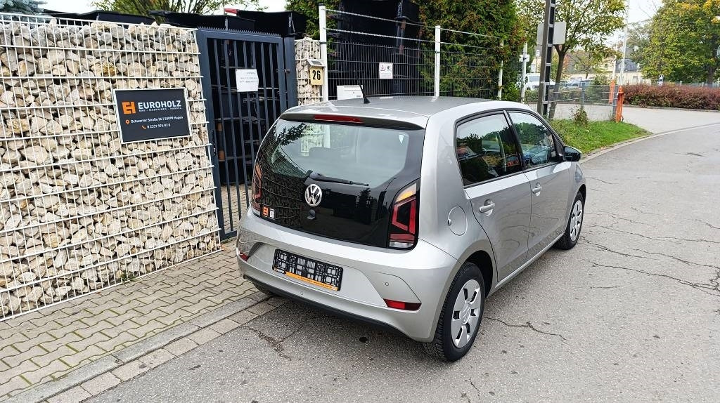 Volkswagen Up 1.0, nur 62tkm, 1. Hand, scheckheftgepflegt - Coche: foto 3 Volkswagen Up 1.0, nur 62tkm, 1. Hand, scheckheftgepflegt - Coche: foto 3