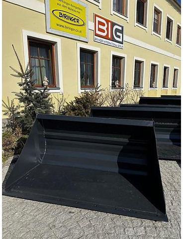 Big Schwergutschaufel 180 cm mit JCB 520-50 Aufnahme - Cazo: foto 1 Big Schwergutschaufel 180 cm mit JCB 520-50 Aufnahme - Cazo: foto 1