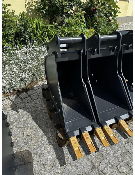 Big Tieflöffel 30cm mit MS03 Symblock Aufnahme - Cazo: foto 2 Big Tieflöffel 30cm mit MS03 Symblock Aufnahme - Cazo: foto 2