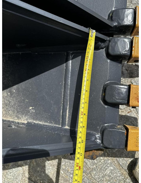 Big Tieflöffel 30cm mit MS03 Symblock Aufnahme - Cazo: foto 3 Big Tieflöffel 30cm mit MS03 Symblock Aufnahme - Cazo: foto 3