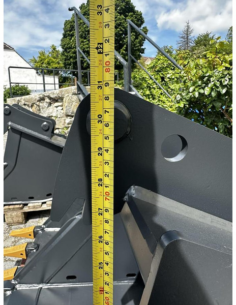 Big Tieflöffel 70cm mit MS08 Symblock Aufnahme - Cazo: foto 4 Big Tieflöffel 70cm mit MS08 Symblock Aufnahme - Cazo: foto 4