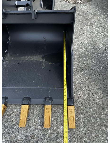 Big Tieflöffel 80cm mit MS03 Symblock Aufnahme - Cazo: foto 4 Big Tieflöffel 80cm mit MS03 Symblock Aufnahme - Cazo: foto 4