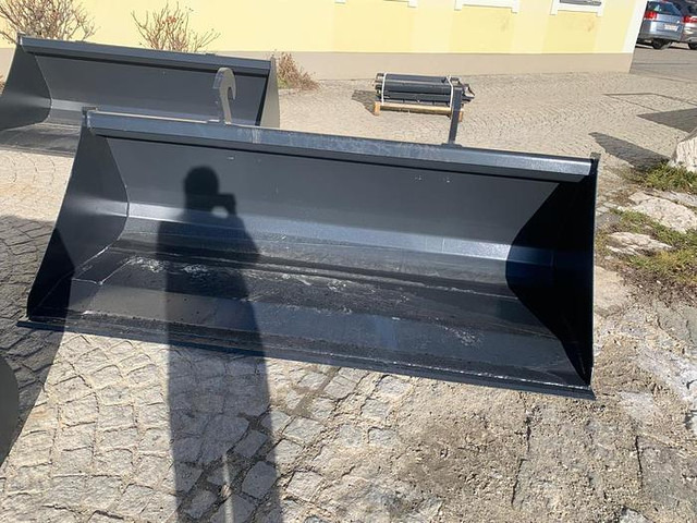 Big Schwergutschaufel 220 cm mit JCB Q fit Aufnahme - Implemento: foto 1 Big Schwergutschaufel 220 cm mit JCB Q fit Aufnahme - Implemento: foto 1