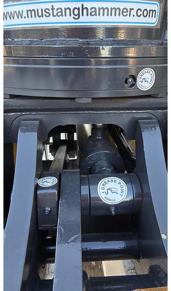 Mustang GRP450D Abbruch- & Sortiergreifer - Pinza de manipulación: foto 4 Mustang GRP450D Abbruch- & Sortiergreifer - Pinza de manipulación: foto 4