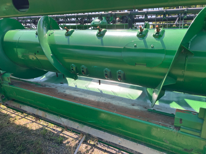 John Deere S780 Raupe mit 630X Schneidwerk - Cosechadora de granos: foto 4 John Deere S780 Raupe mit 630X Schneidwerk - Cosechadora de granos: foto 4