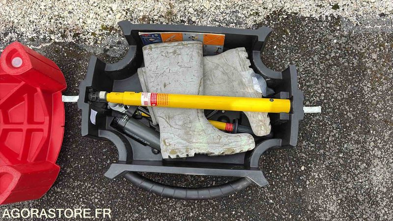 1 Lot de 21 VALISES ELECTRO-SECOURS - Herramienta/ Equipo: foto 5 1 Lot de 21 VALISES ELECTRO-SECOURS - Herramienta/ Equipo: foto 5