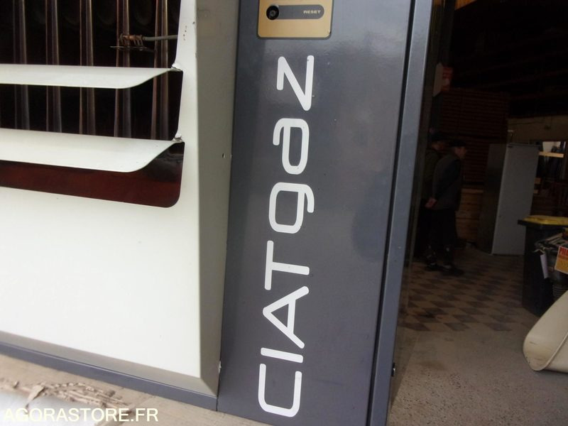 2 AEROTHERME CHAUFFAGE GAZ INDUSTRIEL SOUFFLANT - Herramienta/ Equipo: foto 2 2 AEROTHERME CHAUFFAGE GAZ INDUSTRIEL SOUFFLANT - Herramienta/ Equipo: foto 2