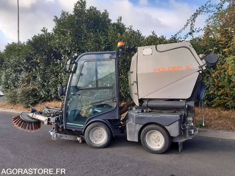 BALAYEUSE DE VOIRIE - HOLDER X45 - 2018 - 1500 HEURES - Barredora vial: foto 3 BALAYEUSE DE VOIRIE - HOLDER X45 - 2018 - 1500 HEURES - Barredora vial: foto 3