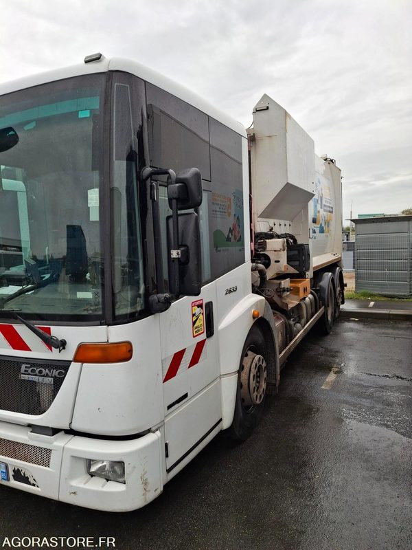 BOM Mercedes Econic 256043 kms 2013 - CW-017-YS - Camión de basura: foto 5 BOM Mercedes Econic 256043 kms 2013 - CW-017-YS - Camión de basura: foto 5