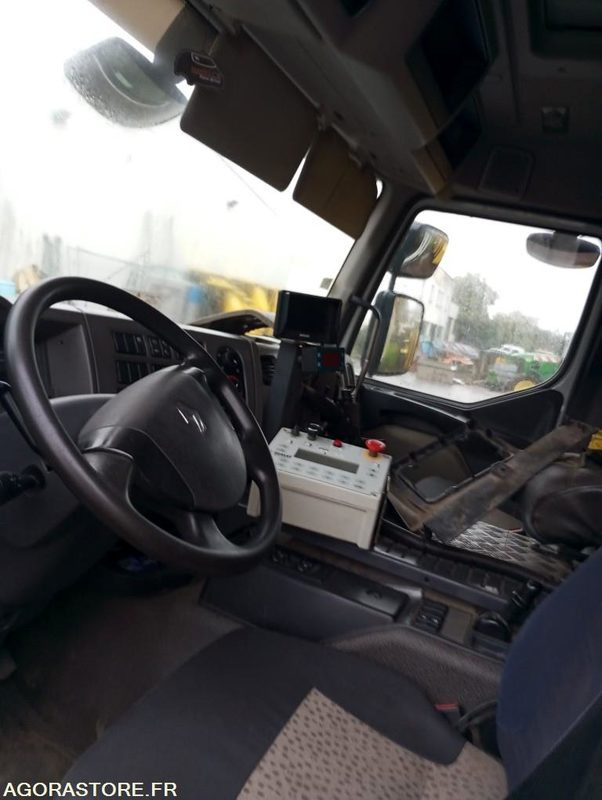 BOM Renault non roulante (sans culasse) 347000kms - Camión de basura: foto 5 BOM Renault non roulante (sans culasse) 347000kms - Camión de basura: foto 5