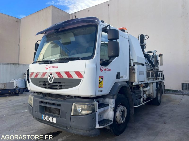 CAMION RENAULT19 HYDROCURER HUWER - 2018 / 341 258 KM - Limpieza de alcantarillado: foto 3 CAMION RENAULT19 HYDROCURER HUWER - 2018 / 341 258 KM - Limpieza de alcantarillado: foto 3