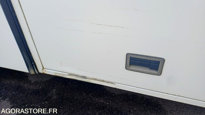 CAR MAN - FAST SCOLER 3 -N°7594 MEC 2007 / 302000 KM - BN-707-ZC - Autobús escolar: foto 4 CAR MAN - FAST SCOLER 3 -N°7594 MEC 2007 / 302000 KM - BN-707-ZC - Autobús escolar: foto 4