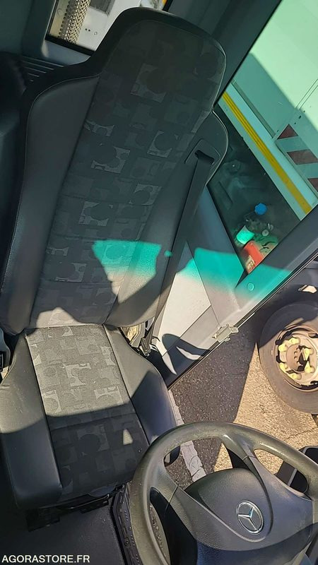 CG 622 LE - MERCEDES ECONIC 2633 - 2013 - 203000KM - Camión de basura: foto 4 CG 622 LE - MERCEDES ECONIC 2633 - 2013 - 203000KM - Camión de basura: foto 4