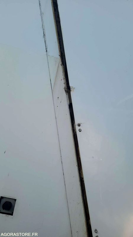 CG 622 LE - MERCEDES ECONIC 2633 - 2013 - 203000KM - Camión de basura: foto 3 CG 622 LE - MERCEDES ECONIC 2633 - 2013 - 203000KM - Camión de basura: foto 3