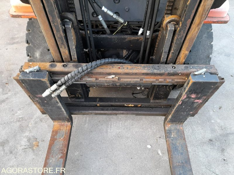 CHARIOT ELEVATEUR TOYOTA 627FDF25 - 2000 - Carretilla elevadora diésel: foto 5 CHARIOT ELEVATEUR TOYOTA 627FDF25 - 2000 - Carretilla elevadora diésel: foto 5