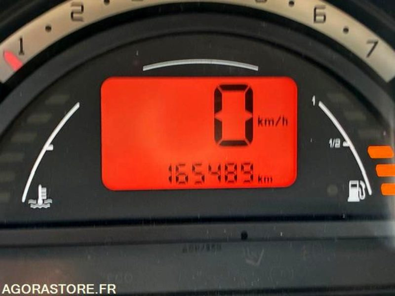 CITROEN C3 166000 kms 2004 - Coche: foto 3 CITROEN C3 166000 kms 2004 - Coche: foto 3