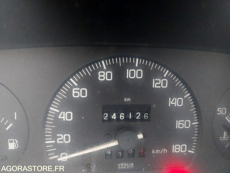 CITROEN JUMPER 9 PLACES - 1995 / 246126 KM - Minibús, Furgoneta de pasajeros: foto 4 CITROEN JUMPER 9 PLACES - 1995 / 246126 KM - Minibús, Furgoneta de pasajeros: foto 4