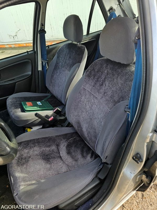 CITROEN SAXO - 2002 - 72882KM - 625DMP92 - Coche: foto 5 CITROEN SAXO - 2002 - 72882KM - 625DMP92 - Coche: foto 5