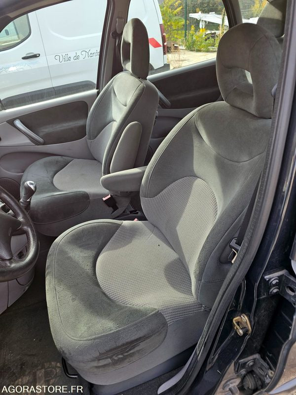CITROEN XSARA PICASSO - 2005 - 185842KM - 523ELR92 - Coche: foto 5 CITROEN XSARA PICASSO - 2005 - 185842KM - 523ELR92 - Coche: foto 5