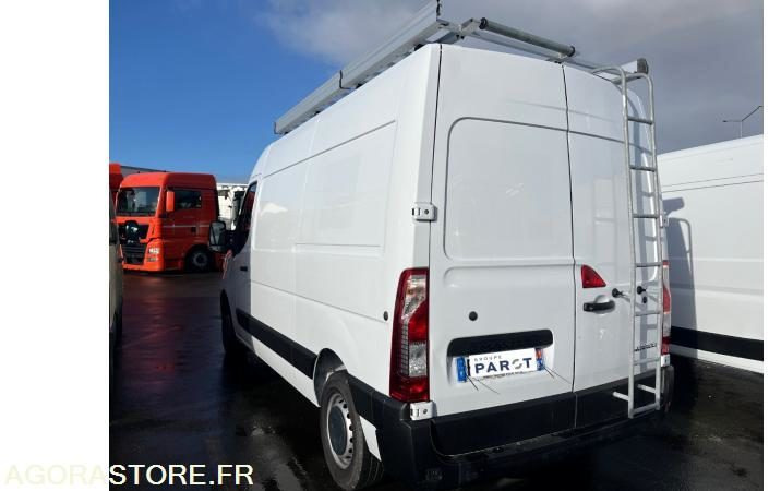 RENAULT MASTER - 2021 - 167 829KM - Cabeza tractora: foto 4 RENAULT MASTER - 2021 - 167 829KM - Cabeza tractora: foto 4