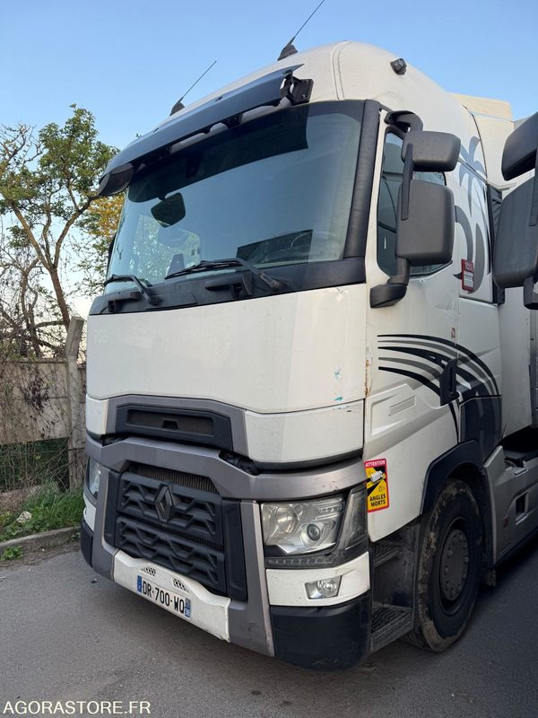 RENAULT T520 HIGH - 907 798KM - 2015 - Cabeza tractora: foto 1 RENAULT T520 HIGH - 907 798KM - 2015 - Cabeza tractora: foto 1