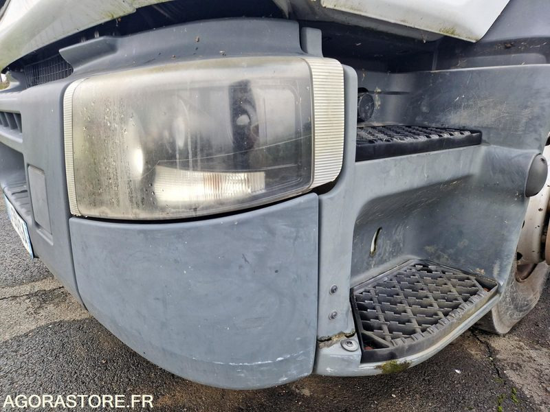 Renault Premium - 2010 - 214484- AJ352GA - Cabeza tractora: foto 2 Renault Premium - 2010 - 214484- AJ352GA - Cabeza tractora: foto 2