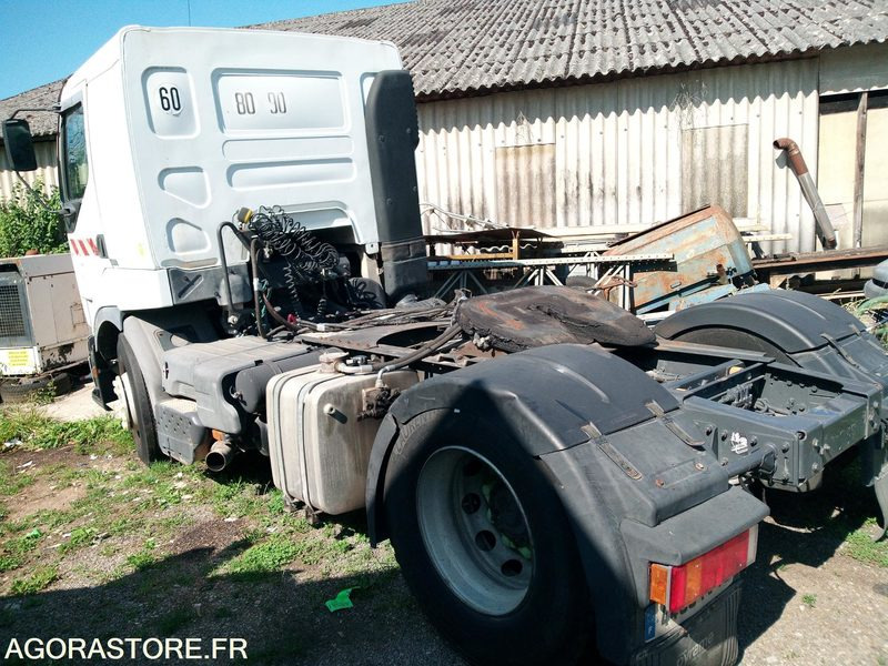 Tracteur Renault 420DCI - Cabeza tractora: foto 5 Tracteur Renault 420DCI - Cabeza tractora: foto 5