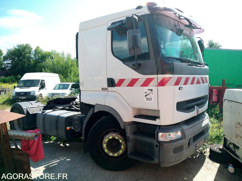 Tracteur Renault 420DCI - Cabeza tractora: foto 3 Tracteur Renault 420DCI - Cabeza tractora: foto 3