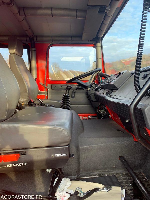 CCFM RENAULT M210 4*4 3331SP76 - Camión: foto 5 CCFM RENAULT M210 4*4 3331SP76 - Camión: foto 5