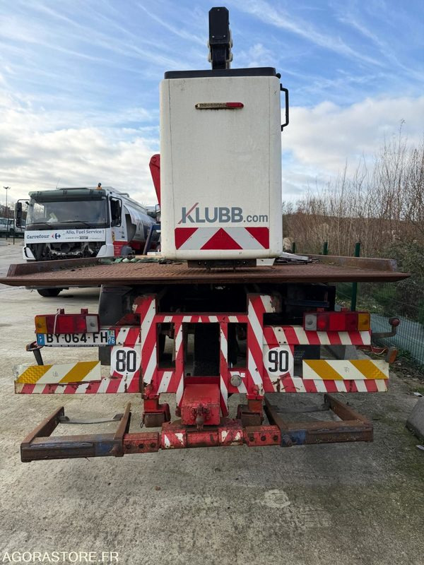 Camion Grue Mercedes 1717 - 356000km - 1993 - Camión: foto 4 Camion Grue Mercedes 1717 - 356000km - 1993 - Camión: foto 4