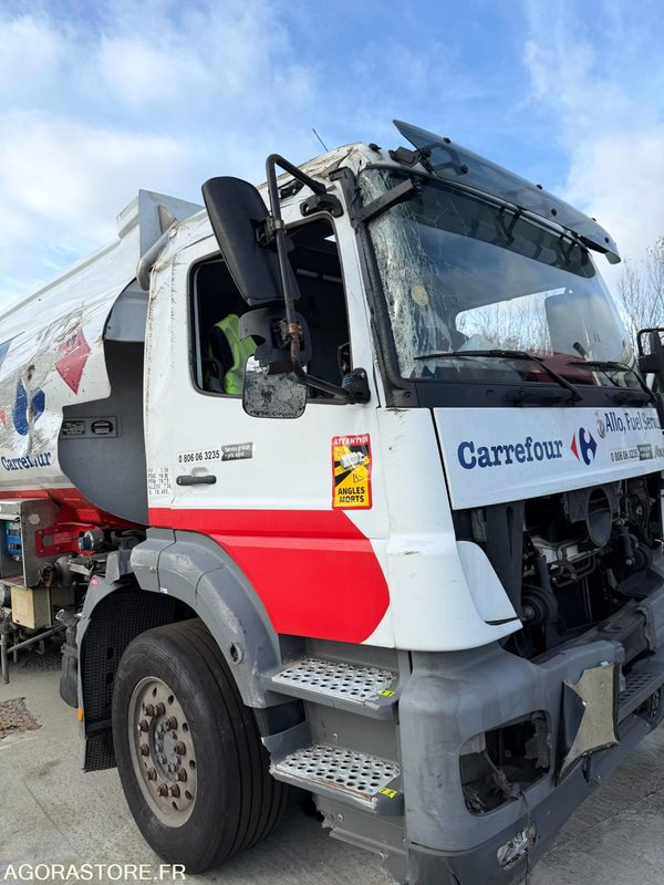 MERCEDES AXOR 2 TRACTEUR ROUTIER + CITERNE - 400000km - 2013 - Camión: foto 3 MERCEDES AXOR 2 TRACTEUR ROUTIER + CITERNE - 400000km - 2013 - Camión: foto 3
