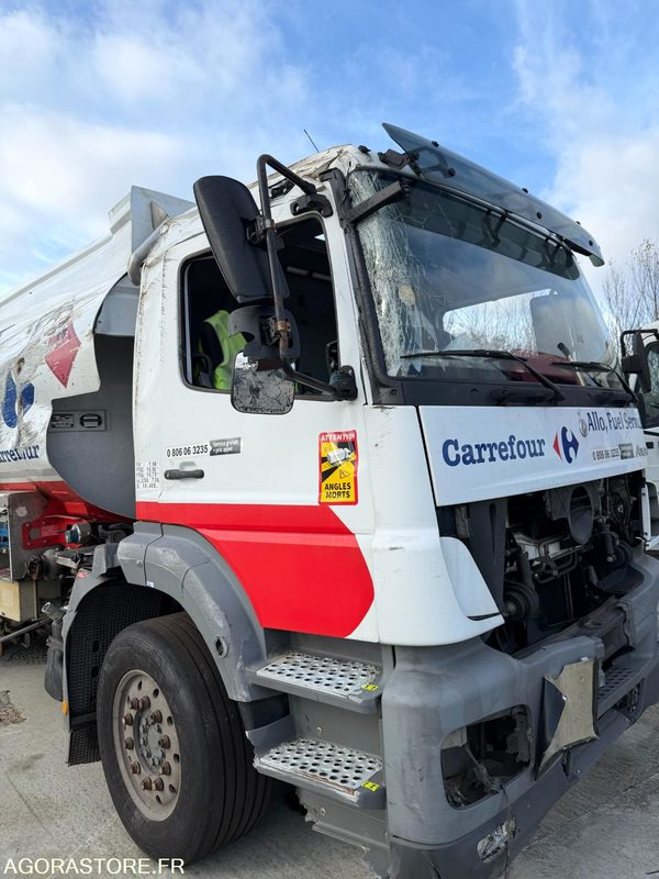 MERCEDES AXOR 2 TRACTEUR ROUTIER + CITERNE - 400000km - 2013 - Camión: foto 4 MERCEDES AXOR 2 TRACTEUR ROUTIER + CITERNE - 400000km - 2013 - Camión: foto 4