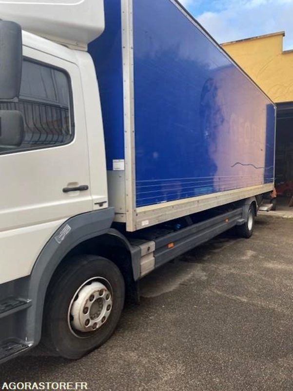 Camión Mercedes Atego 2017 Boite automatique: foto 27 Camión Mercedes Atego 2017 Boite automatique: foto 27