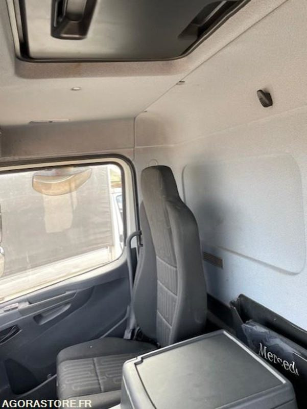 Camión Mercedes Atego 2017 Boite automatique: foto 6 Camión Mercedes Atego 2017 Boite automatique: foto 6