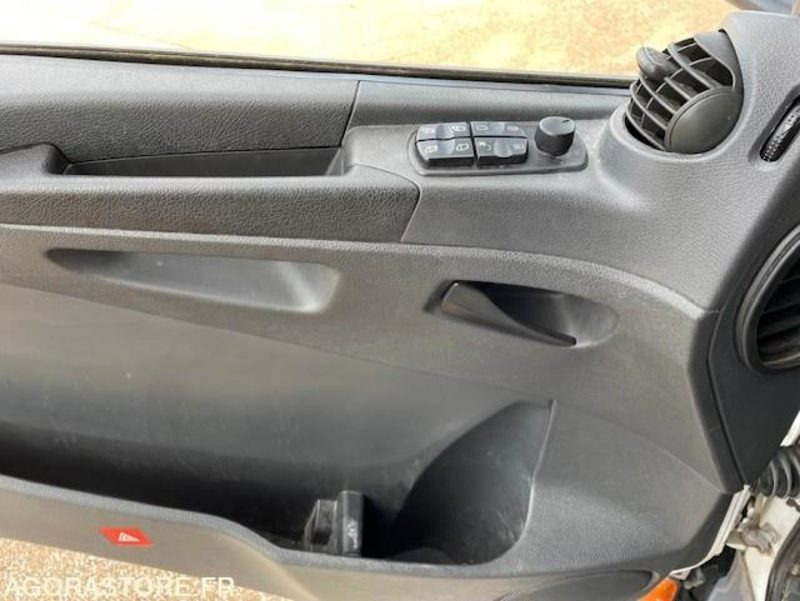 Camión Mercedes Atego 2017 Boite automatique: foto 11 Camión Mercedes Atego 2017 Boite automatique: foto 11