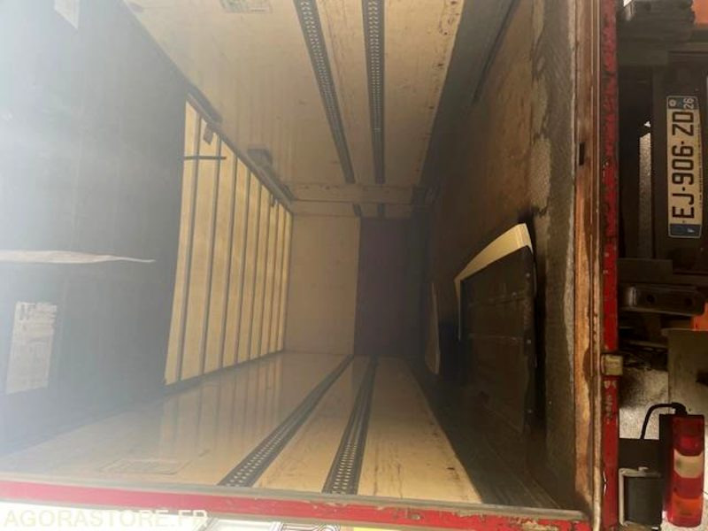 Camión Mercedes Atego 2017 Boite automatique: foto 19 Camión Mercedes Atego 2017 Boite automatique: foto 19