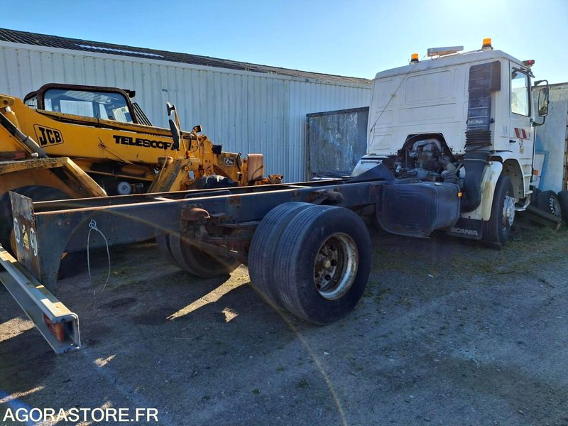 SCANIA M192 Chassis nu 249018 kms 1991 - Camión: foto 1 SCANIA M192 Chassis nu 249018 kms 1991 - Camión: foto 1