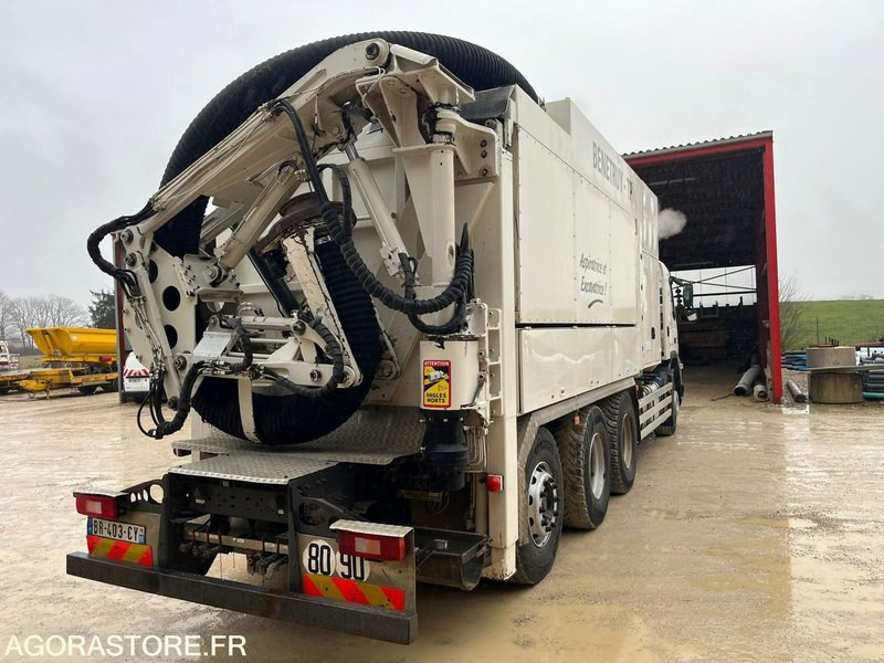 VOLVO TRIDEM 3A 11T 36.000V - EXCAVATRICE-ASPIRATRICE SB 268 - 2011/ 251629KM - Camión: foto 2 VOLVO TRIDEM 3A 11T 36.000V - EXCAVATRICE-ASPIRATRICE SB 268 - 2011/ 251629KM - Camión: foto 2